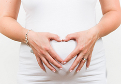 白山怀孕44天如何做亲子鉴定，白山孕期亲子鉴定收费标准